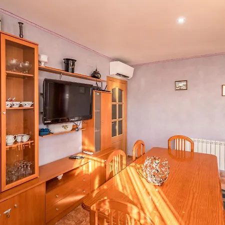 Holiday home Gorgeous In With Wifi *