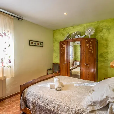 Gorgeous In With Wifi Holiday home *