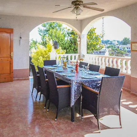 Holiday home Gorgeous In With Wifi Massanet De La Selva